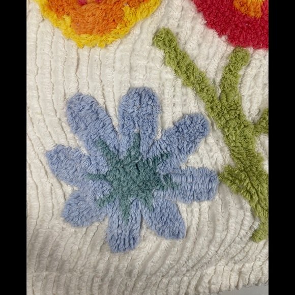 Cotton floral stitched/ embroidered pillow cover 26” x 21” - Picture 3 of 5